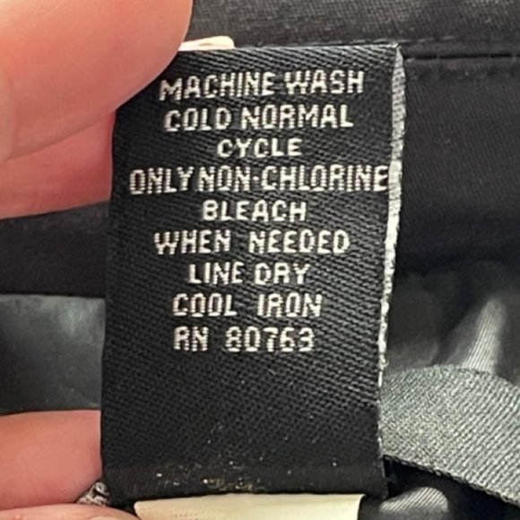 BODY BY VICTORIA | Black Single Button Blazer | Size 2 - Picture 8 of 10